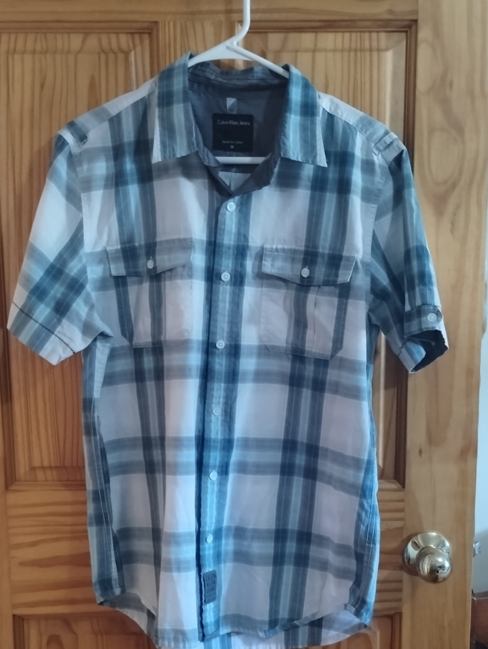 Calvin Klein Jeans Men’s Short-Sleeve Plaid Shirt - Blue/White